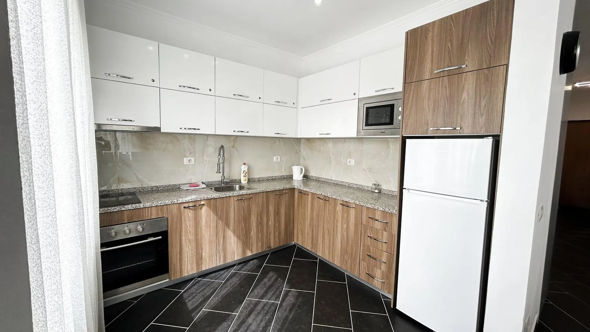 Fantastic 915 Apartment Durres