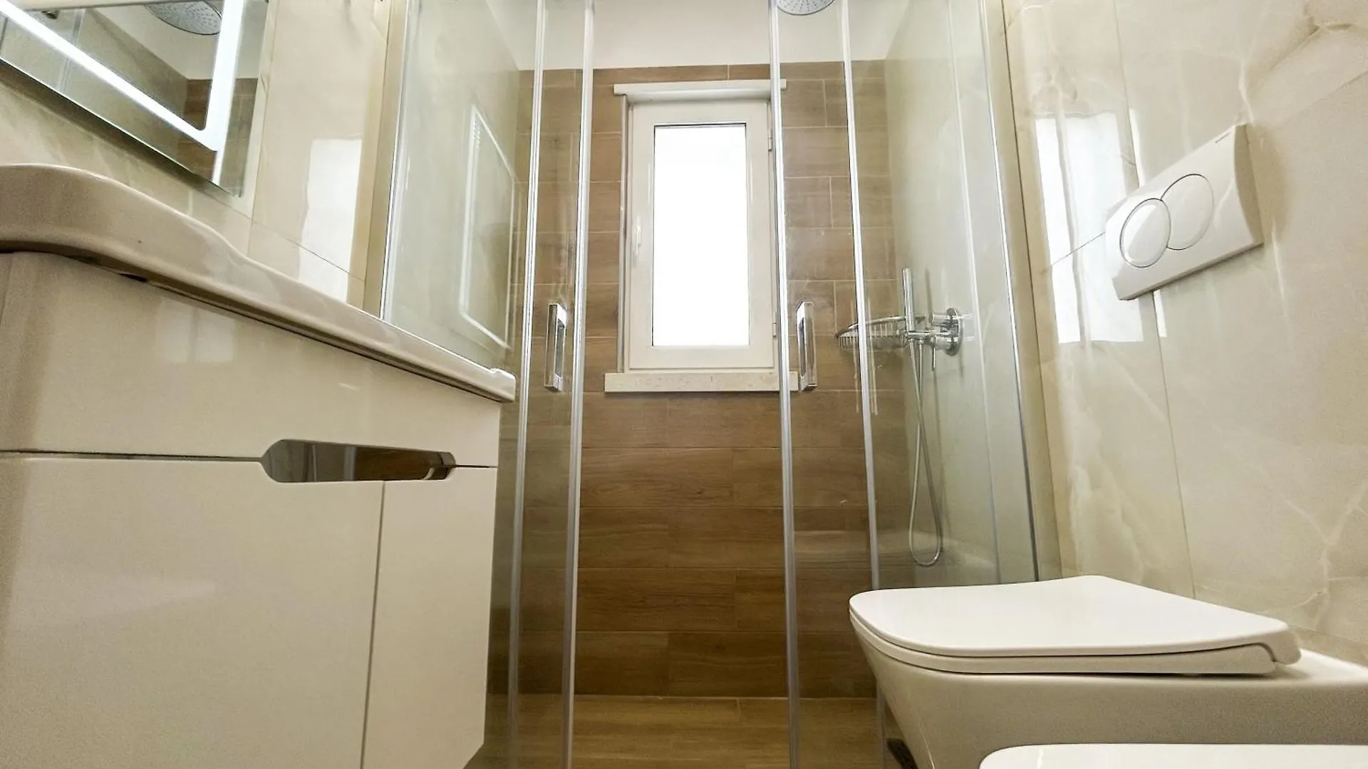 Fantastic 915 Apartment Durres